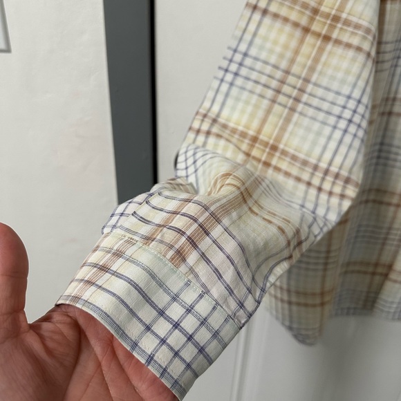 Tommy Bahama Cream and Brown Plaid Shirt Jacket, XL - Picture 5 of 9
